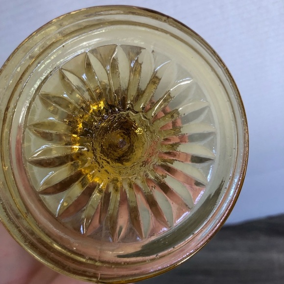 Vtg Quilted Amber Glass Goblet - Picture 14 of 15
